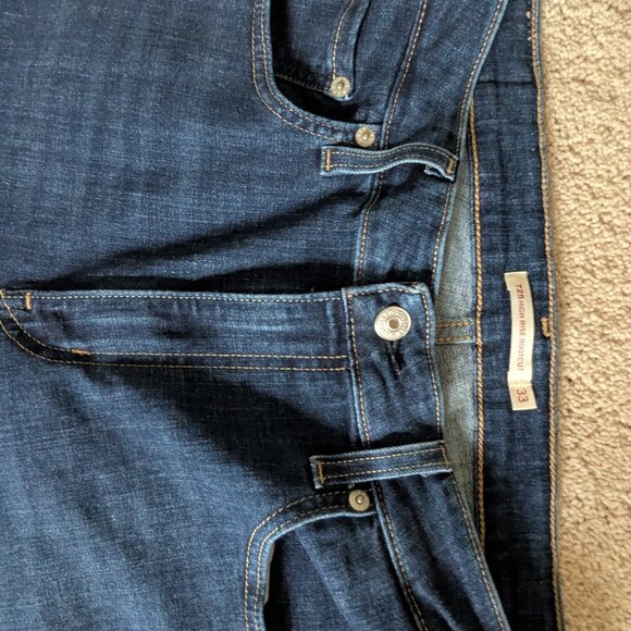NWOT - Levi's High Rise 725 Bootcut Jeans - 33x32 - Picture 4 of 4